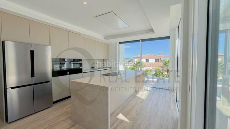 Foto e2b5cc3b-9620-432a-b56c-959e7ff1bc21. Chalet espectacular villa lujo y confort en un entorno único en Benissa