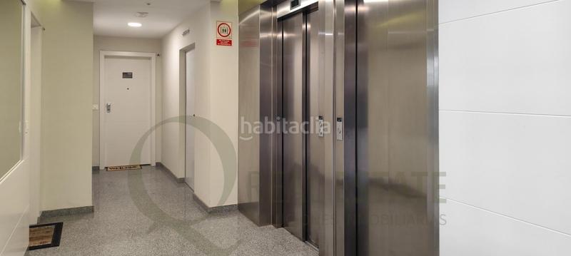 Foto 732e711b-e9ff-4c56-8d96-cd68274ca718. Piso exclusivo piso con vistas al mar en segunda línea de Playa Muchavista en Campello (el)
