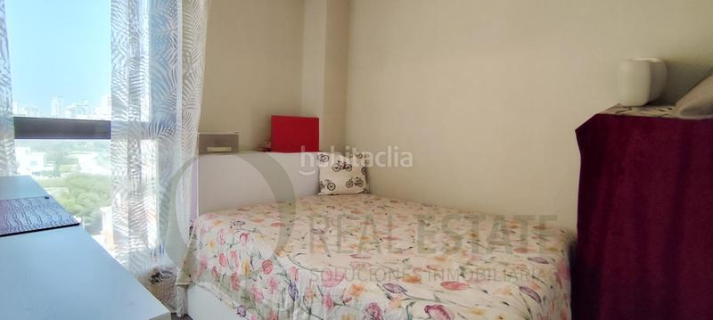 Foto c36b4800-3d14-47a8-b7e6-3ee7a9256836. Piso exclusivo piso con vistas al mar en segunda línea de Playa Muchavista en Campello (el)