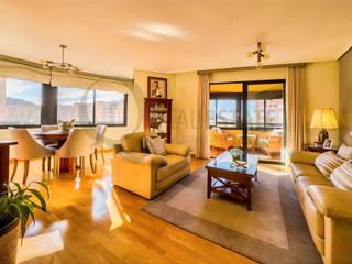 Piso en Garbinet - Parque de las Avenidas. Vistas de ensueño y estilo moderno vivienda de altura junto al c