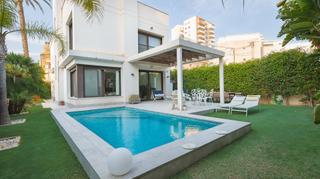 Affitto Chalet in Playa Muchavista. Espectacular chalet  a un paso de la playa muchavista