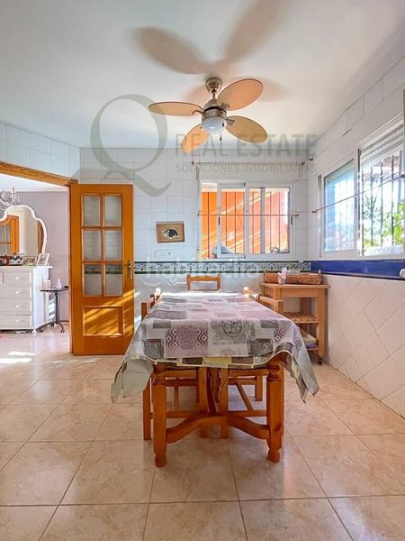Foto 4298dfe9-9cc1-4982-a533-05377667d888. Casa amb aparcament piscina a La Huerta Mutxamel