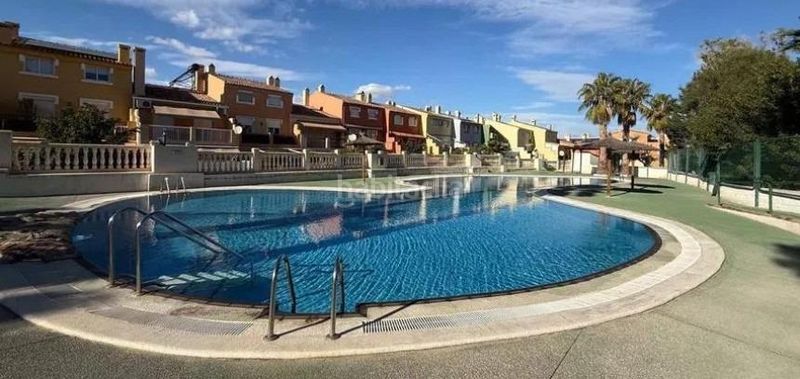 Foto 645be9c5-99bc-46e4-bd63-eef52ff5f573. Casa amb aparcament piscina a La Huerta Mutxamel