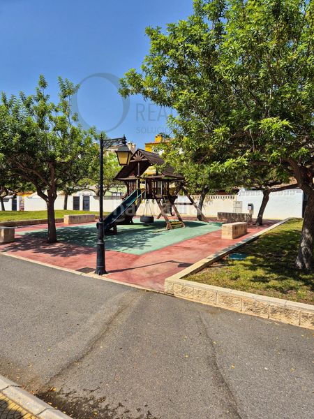 Foto ce3e7130-4051-4d96-bab5-154cb1435052. Casa amb aparcament piscina a La Huerta Mutxamel