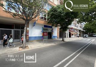 Lloguer Local Comercial  Calle pintor lorenzo casanova. Gran local comercial de más de 300 m2 frente a plaza séneca  cen