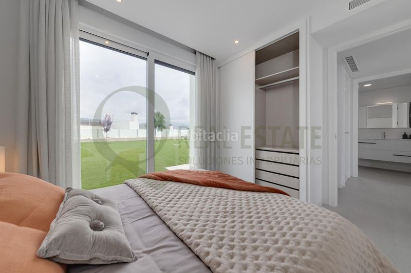 Foto 89c39326-4548-4de5-a00b-2ae3a3422e3e. Xalet amb aparcament piscina a Bonalba-Cotoveta Mutxamel