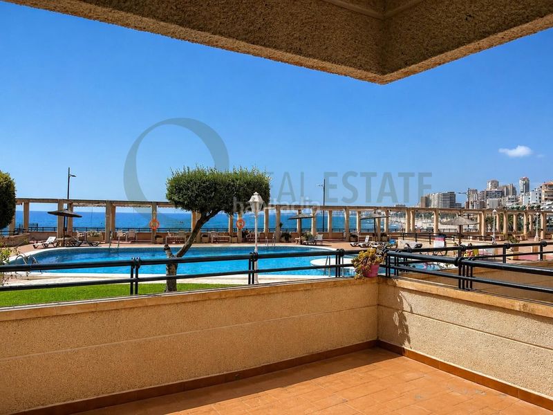 Foto 4dae698a-98b7-4b9c-a246-241026ec9966. Pis amb calefacció aparcament piscina a Playa Muchavista Campello (el)