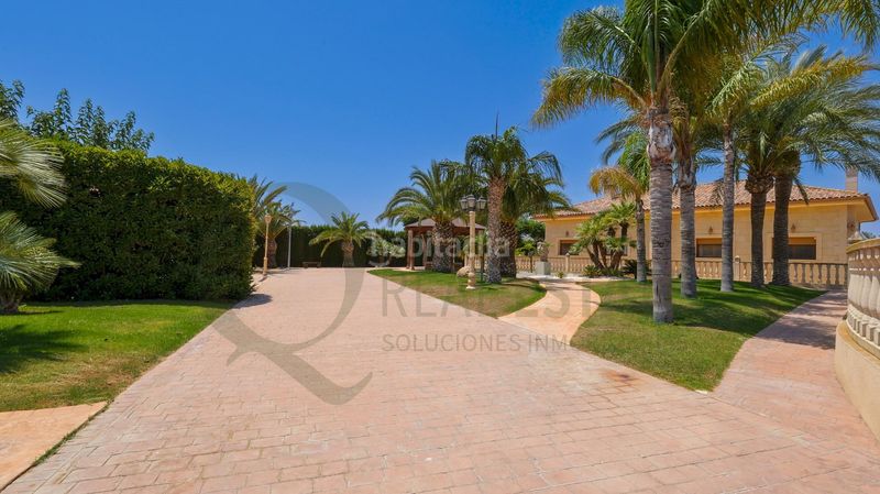 Foto a163c90e-1fae-41cb-a3f8-d3e907386f1c. Casa amb calefacció aparcament piscina a Pedanías Oeste Aspe