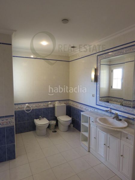 Foto 21a1abe4-134f-463e-a9f7-59e4b5f16c6a. Xalet amb aparcament piscina a Almajada-Ravel Mutxamel