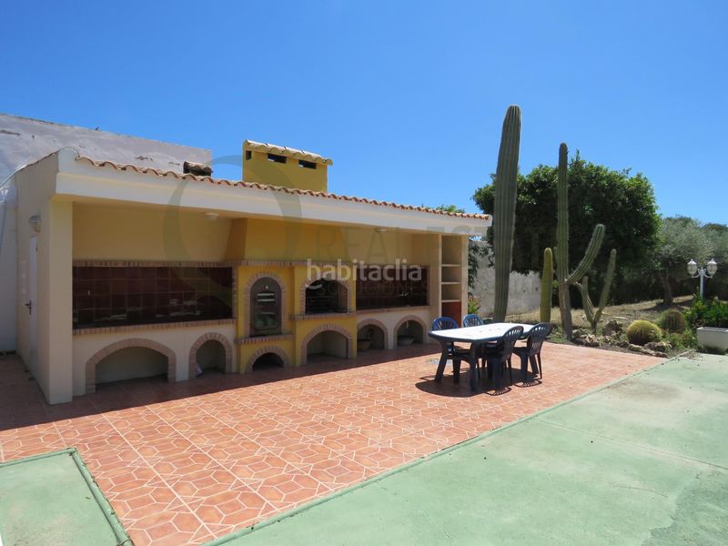 Foto d2ee4413-1f81-4161-ab08-e1c50ce74c9d. Xalet amb aparcament piscina a Almajada-Ravel Mutxamel