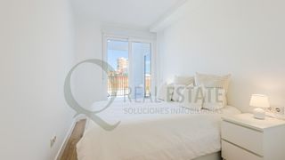 Gebäude in Carolinas Bajas. Invierte sin preocuparte edificio completo con licencias y renta