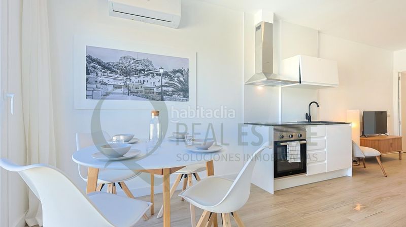 Foto 63e59f0c-8155-46c2-a90b-099f2ea5ef66. Edifici a Carolinas Bajas Alicante