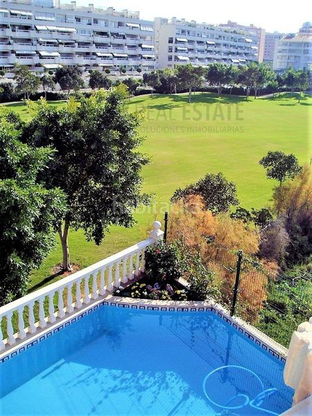 Foto 6debfa5c-08d5-4d9a-8d0e-bff9bf396047. Miete chalet mit heizung parking pool in Alicante golf Alicante