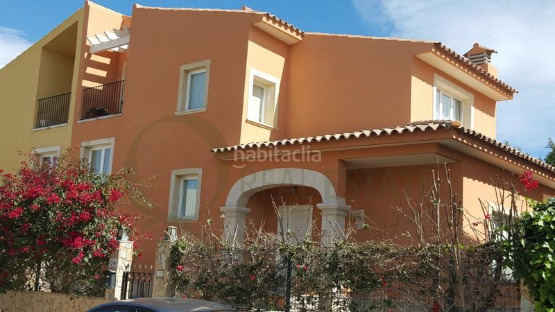 Foto 71f0a887-bb61-47f6-9557-39a391da7c17. Miete chalet mit heizung parking pool in Alicante golf Alicante