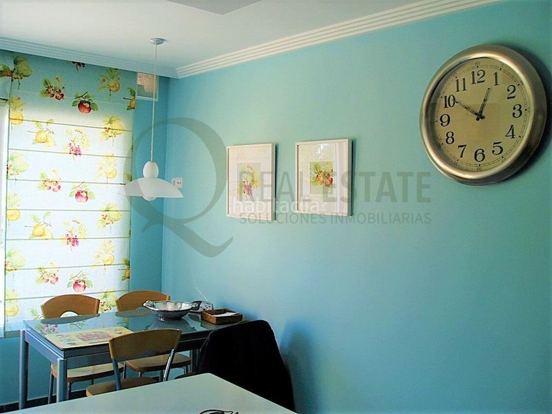 Foto d5a9c98c-7c92-4049-ac10-f27fdf450a61. Miete chalet mit heizung parking pool in Alicante golf Alicante