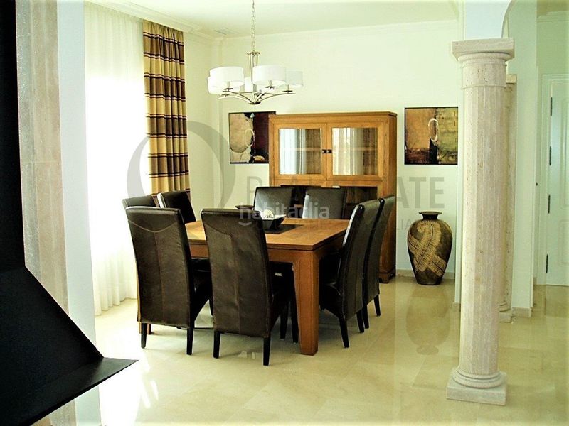 Foto fae54e1b-f2fb-4833-98c4-2daf69d77aa2. Miete chalet mit heizung parking pool in Alicante golf Alicante