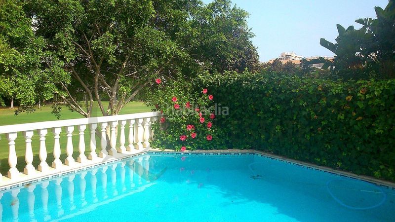 Foto ff70c648-944b-40cc-a2a3-46feec2c1a34. Miete chalet mit heizung parking pool in Alicante golf Alicante