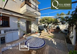Casa  Calle de benidorm. Bungalow con jardín privado y parking a 100m de la gran playa  s