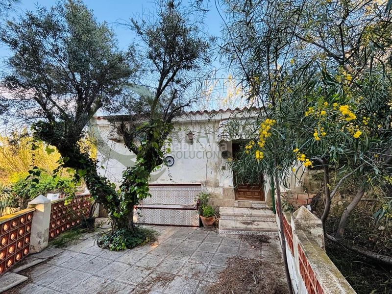 Foto 3211f9a1-6131-45a6-8412-d38b360a75dd. Xalet amb aparcament piscina a Almajada-Ravel Mutxamel