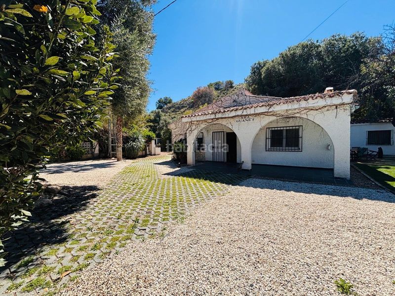 Foto 51a5e9e4-6ebf-4f88-9374-7b4a79575d42. Xalet amb aparcament piscina a Almajada-Ravel Mutxamel