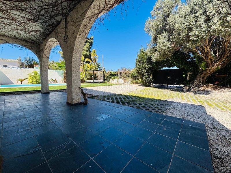 Foto 5fe6b4ff-27f9-458a-941a-f2bbe03b858f. Xalet amb aparcament piscina a Almajada-Ravel Mutxamel