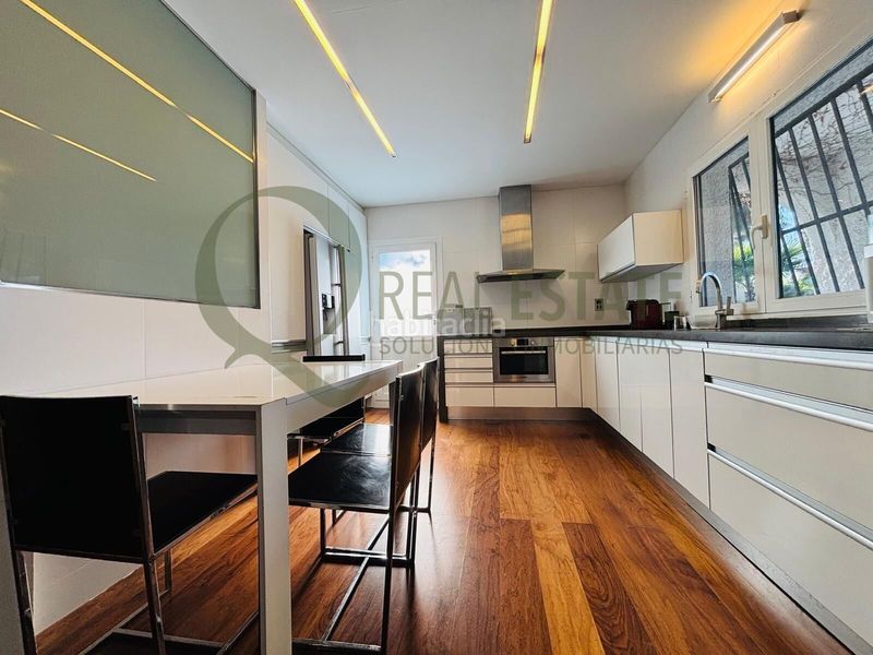 Foto d63c69ea-f186-4d84-bc72-dc35fb2fafa1. Xalet amb aparcament piscina a Almajada-Ravel Mutxamel