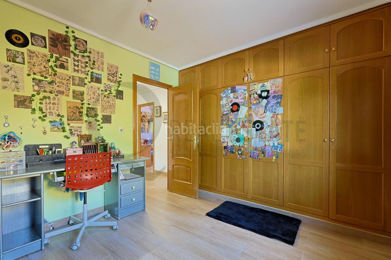 Foto 0ca10f0c-bcdb-45a0-8466-936b1e0cc5bd. Xalet amb aparcament piscina a Almajada-Ravel Mutxamel