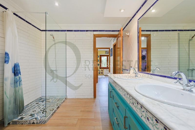 Foto 1565f76f-39e5-4105-a193-5cc754189a70. Xalet amb aparcament piscina a Almajada-Ravel Mutxamel