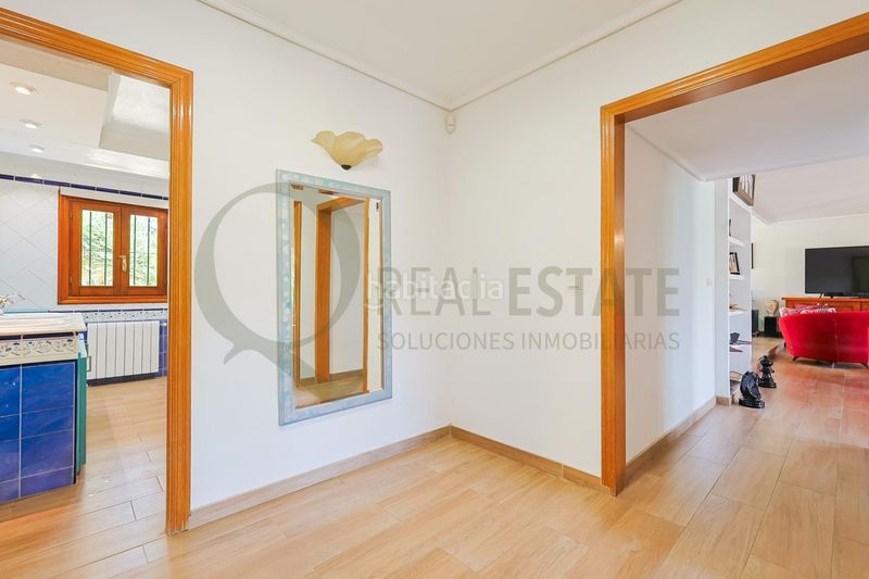 Foto 1aba5902-daf7-48ce-911f-fd9be61d123a. Xalet amb aparcament piscina a Almajada-Ravel Mutxamel