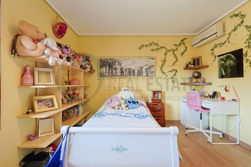 Foto 7d67cd0b-0db0-4635-9c20-a7d0310927a1. Xalet amb aparcament piscina a Almajada-Ravel Mutxamel