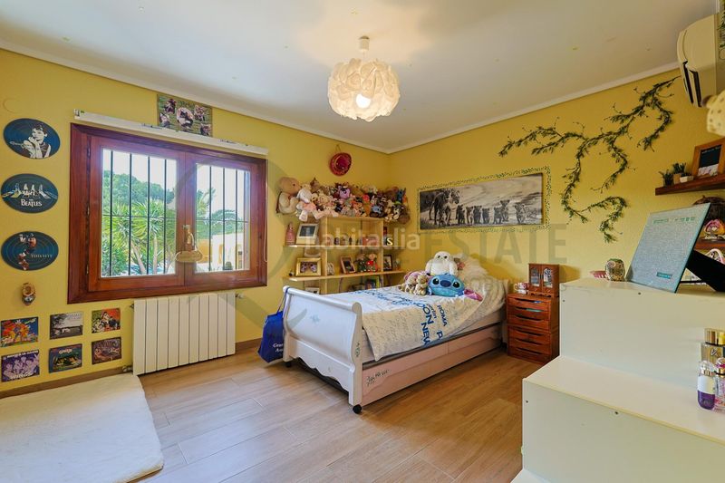 Foto 85625ace-a858-461f-bc04-5e0ce5637125. Xalet amb aparcament piscina a Almajada-Ravel Mutxamel