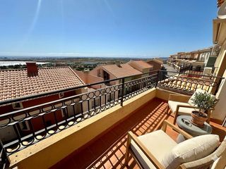 Casa a schiera  Calle aigualera. Adosado en venta en bonalba mutxamel con vistas al mar, terraza,