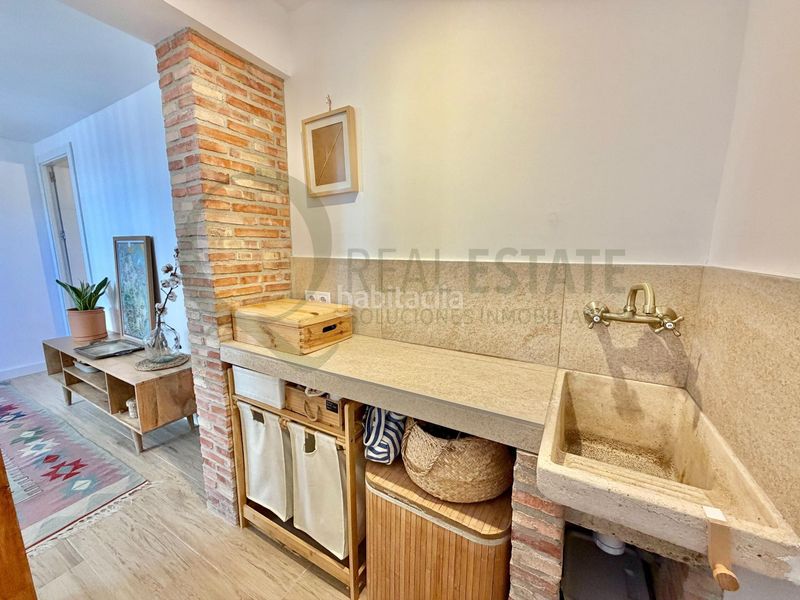Foto 1030cc10-fac5-4dd9-9884-ba66bb8b958e. Chalet villa mediterránea con piscina y jardín en muchavista para familias. en Campello (el)
