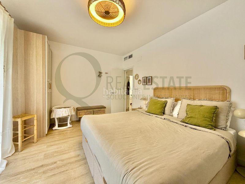 Foto e12f9f62-3592-4fa8-8414-8342b46ec7c9. Chalet villa mediterránea con piscina y jardín en muchavista para familias. en Campello (el)