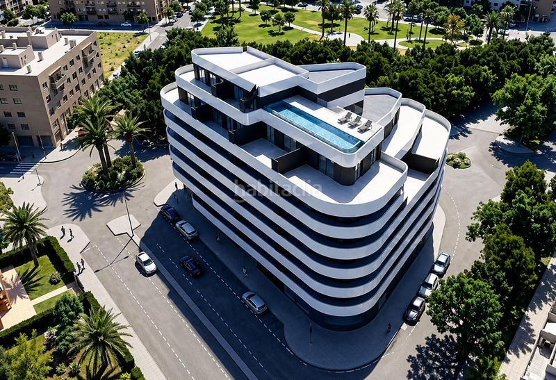 Foto 0c421f91-48fa-4ee0-ae78-00b034e07671. Àtic amb piscina a Pueblo Calp