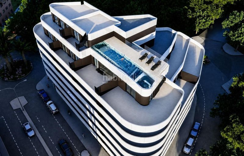 Foto b56a6395-587f-4f5b-bae0-629b9d9852a1. Àtic amb piscina a Pueblo Calp