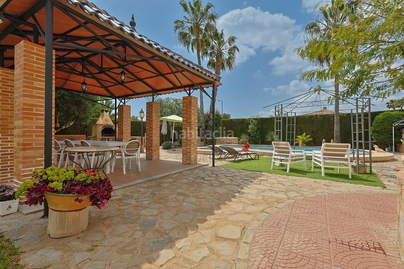 Foto 0779a3fb-8da6-4790-9ad4-05c3fe79776b. Chalet mit heizung parking in Villafranqueza Alicante