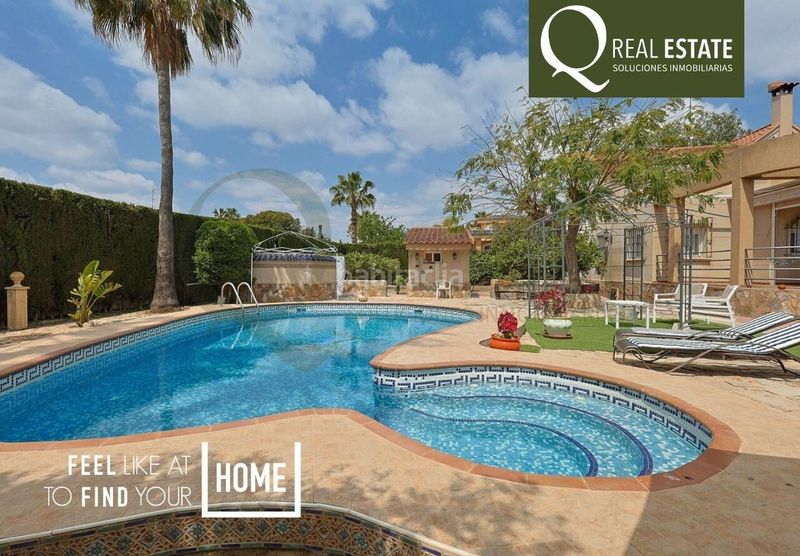 Foto 07ce0202-d627-4f6a-a2ee-cf24c600df1e. Chalet mit heizung parking in Villafranqueza Alicante