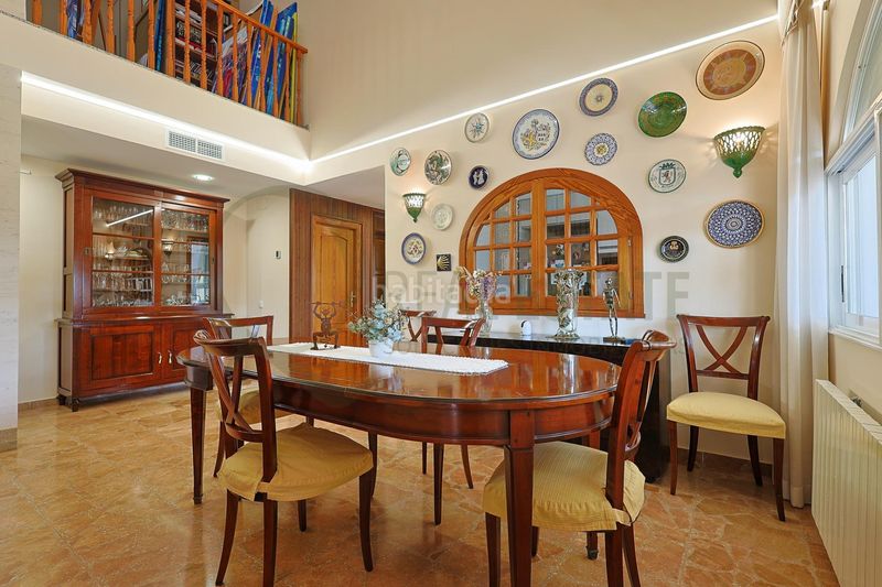 Foto 0a0989f8-3d04-4084-b21f-e80344675dfc. Chalet mit heizung parking in Villafranqueza Alicante