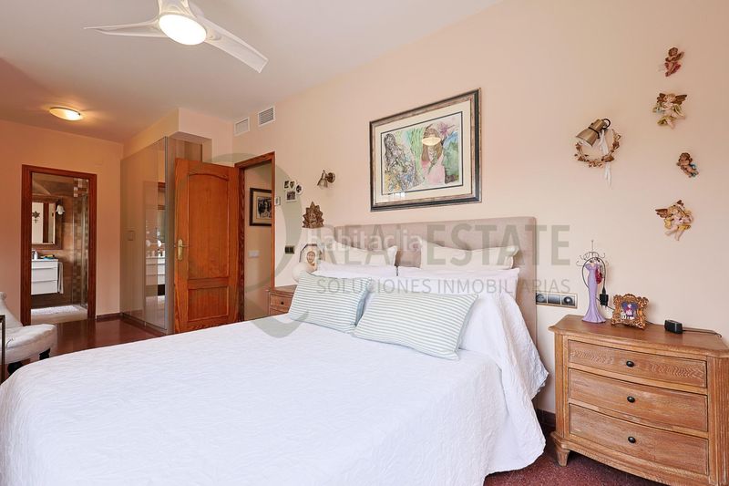 Foto 96142daa-f916-4358-910b-99c3fe75d0b8. Chalet mit heizung parking in Villafranqueza Alicante