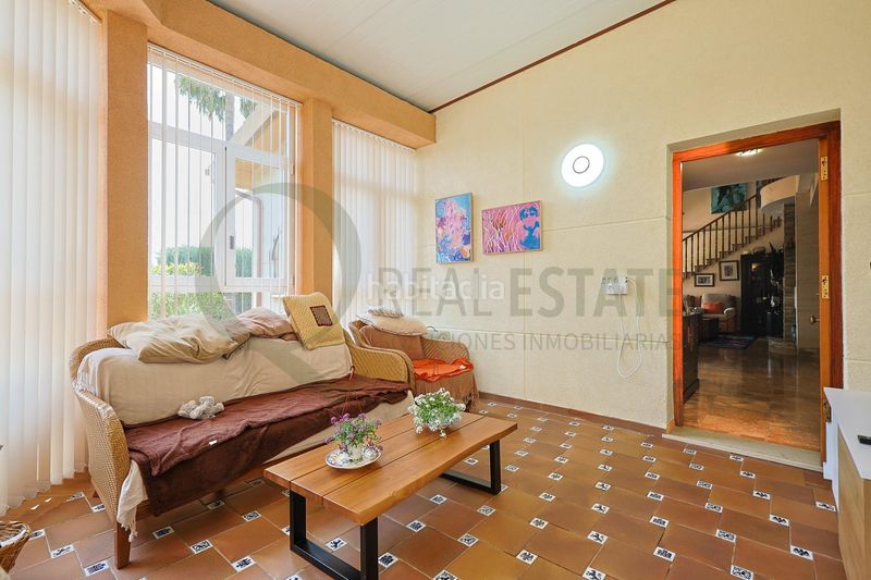 Foto ddcac150-7864-4fdb-a656-db8f904e4402. Chalet mit heizung parking in Villafranqueza Alicante