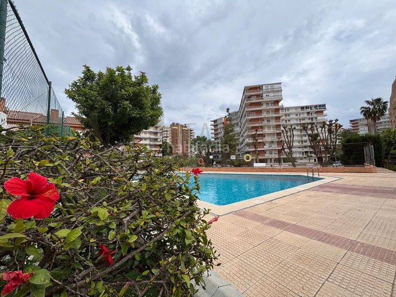 Foto ba9ff2c5-f9cc-42ba-9f3f-e80bd09c3b5b. Casa adossada amb calefacció aparcament piscina a Alicante