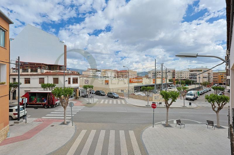 Foto f6d7efc7-ec7b-43f5-96f2-24486c8d3636. Casa a Castalla