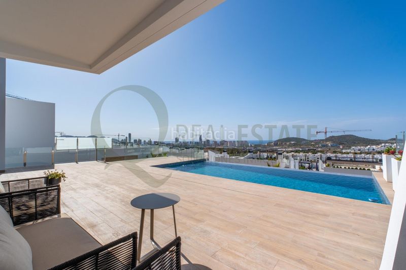 Foto 51e5c671-b282-4823-960a-04b7582baeb0. Xalet amb calefacció aparcament piscina a Via Parque Benidorm