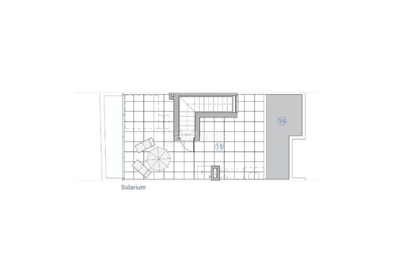 Foto 7a006ea7-54ec-4f44-a446-6142f63ba290. Casa adosada 200m<sup>2</sup> en carrer dentol 65 adosado en playa del amerador con jardín privado, solárium y vistas al mar. en Campello (el)