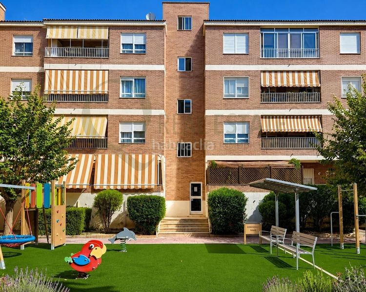 Foto d9a998b9-7ed0-487d-8f19-d1164cd2019c. Pis amb calefacció aparcament piscina a Centro Mutxamel