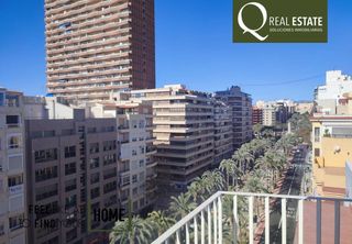 Location Appartement  Avenida federico soto. Vivienda totalmente reformada en pleno centro de alicante con te