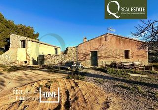 Terreny residencial  Polígono 8. Finca rústica de 66.331 m2 en tibi con casa tradicional.