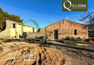 Terreny residencial  Polígono 8. Finca rústica de 66.331 m2 en tibi con casa tradicional.