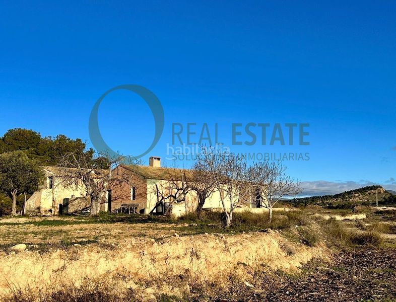 Foto b7f30bbd-84d8-4597-a03d-4bb62e0ba236. Terreny residencial a Tibi